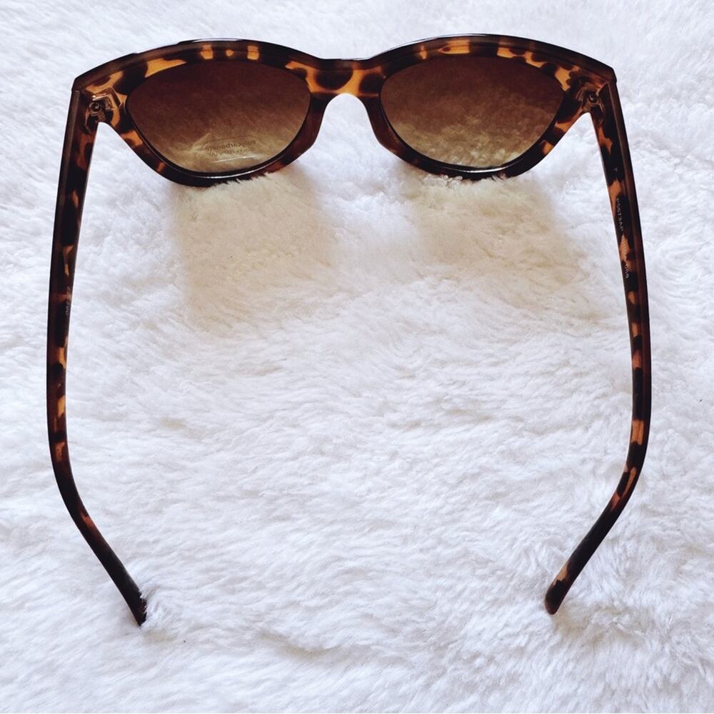 Mina Tortoise Brown Chic Sunglasses - Picture 9 of 12
